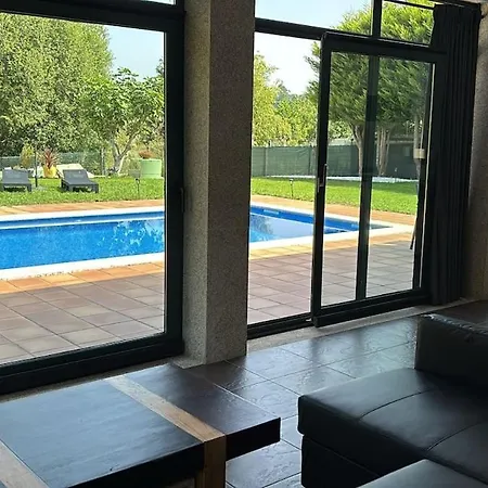Loft Anexo En Chalet, Con Piscina De Uso Privado