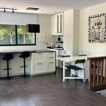 Loft Anexo En Chalet, Con Piscina De Uso Privado Apartament