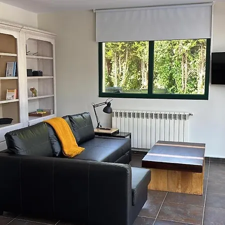 Loft Anexo En Chalet, Con Piscina De Uso Privado *