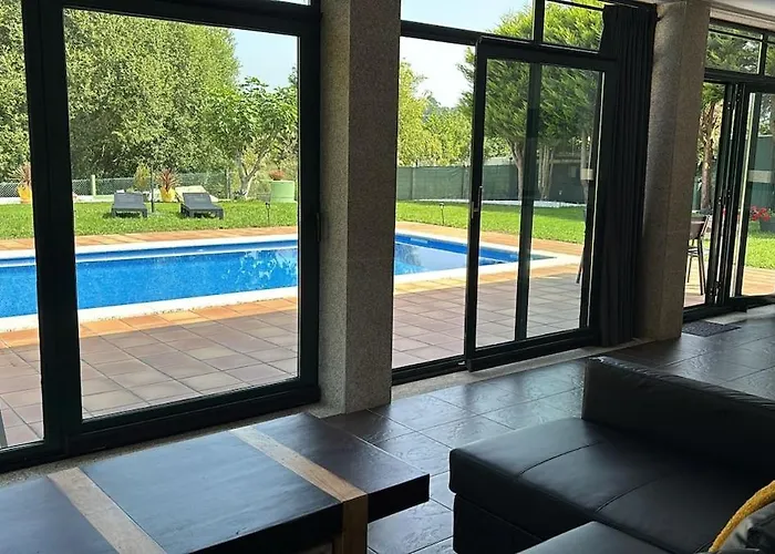 Loft Anexo En Chalet, Con Piscina De Uso Privado